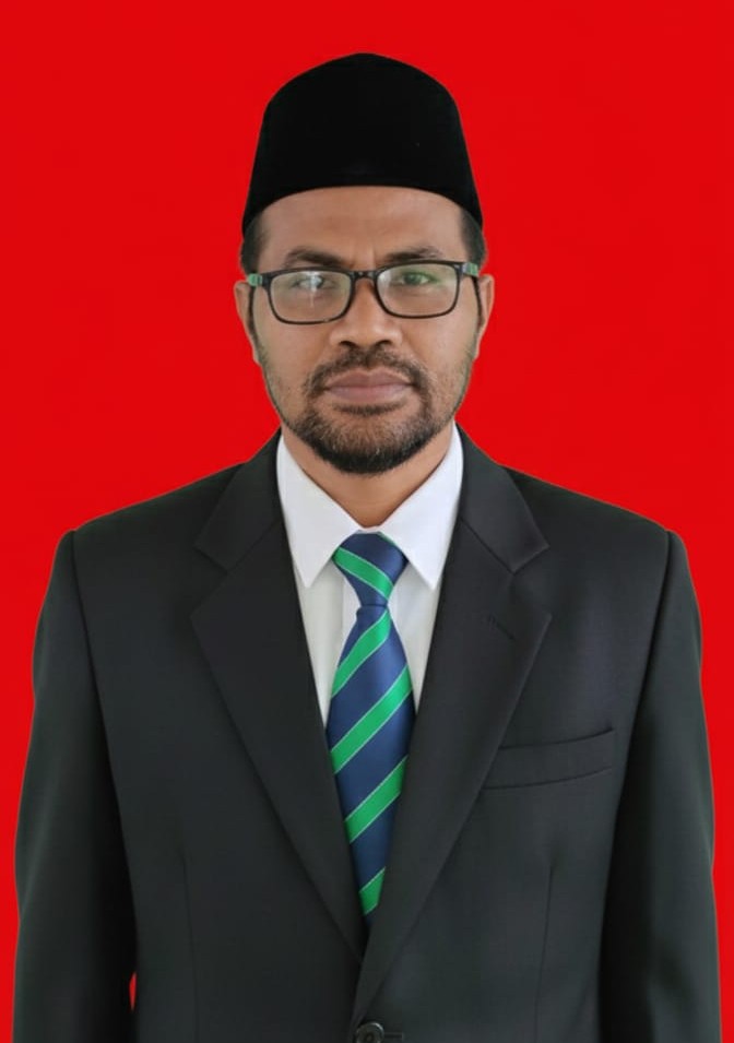 Foto Zainudin Latuconsina, S.Pd